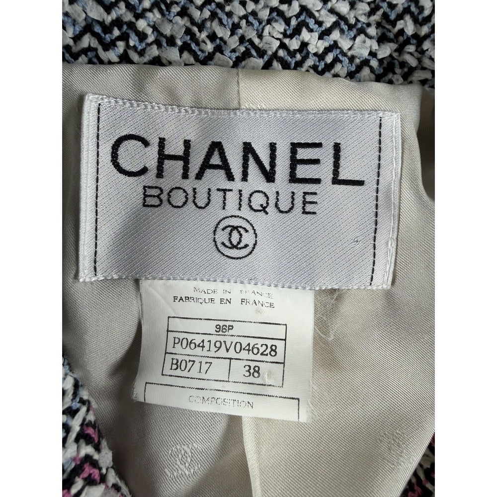 Vintage Chanel Coat Womens 38 Tweed Chain Hem Logo Buttons France 90s Authentic - Picture 2 of 16